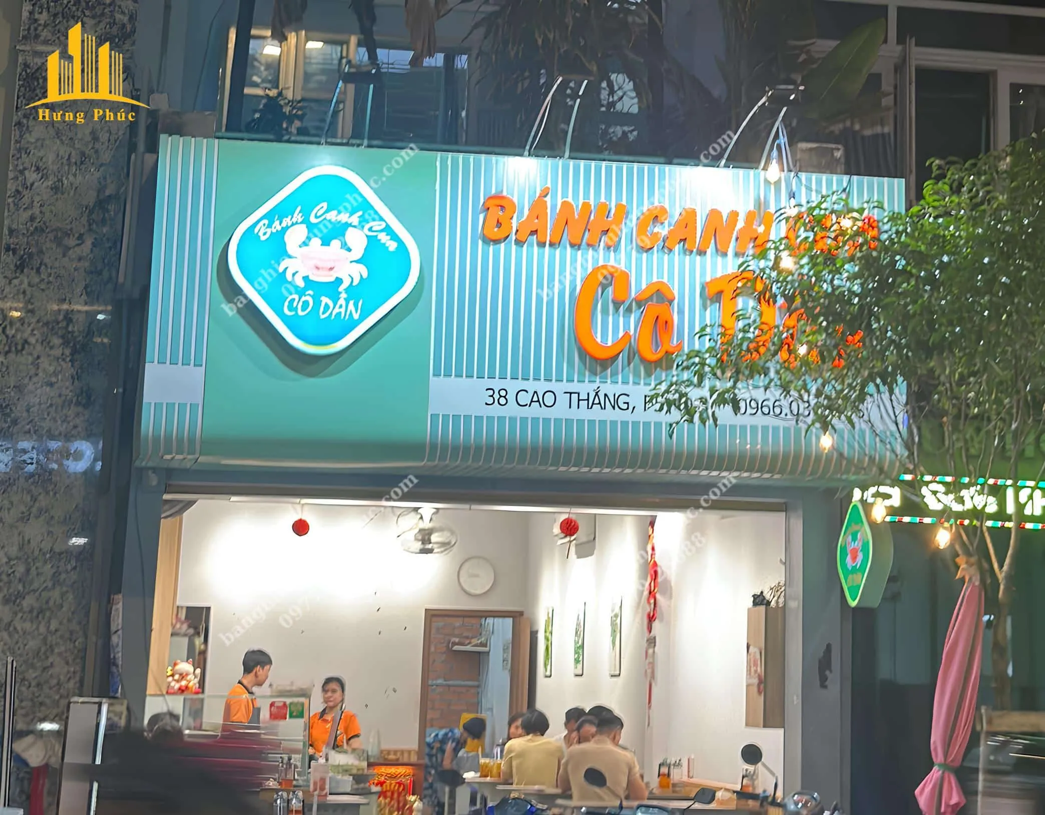 Biển hiệu quán bánh canh chữ mica nền alu bo cong