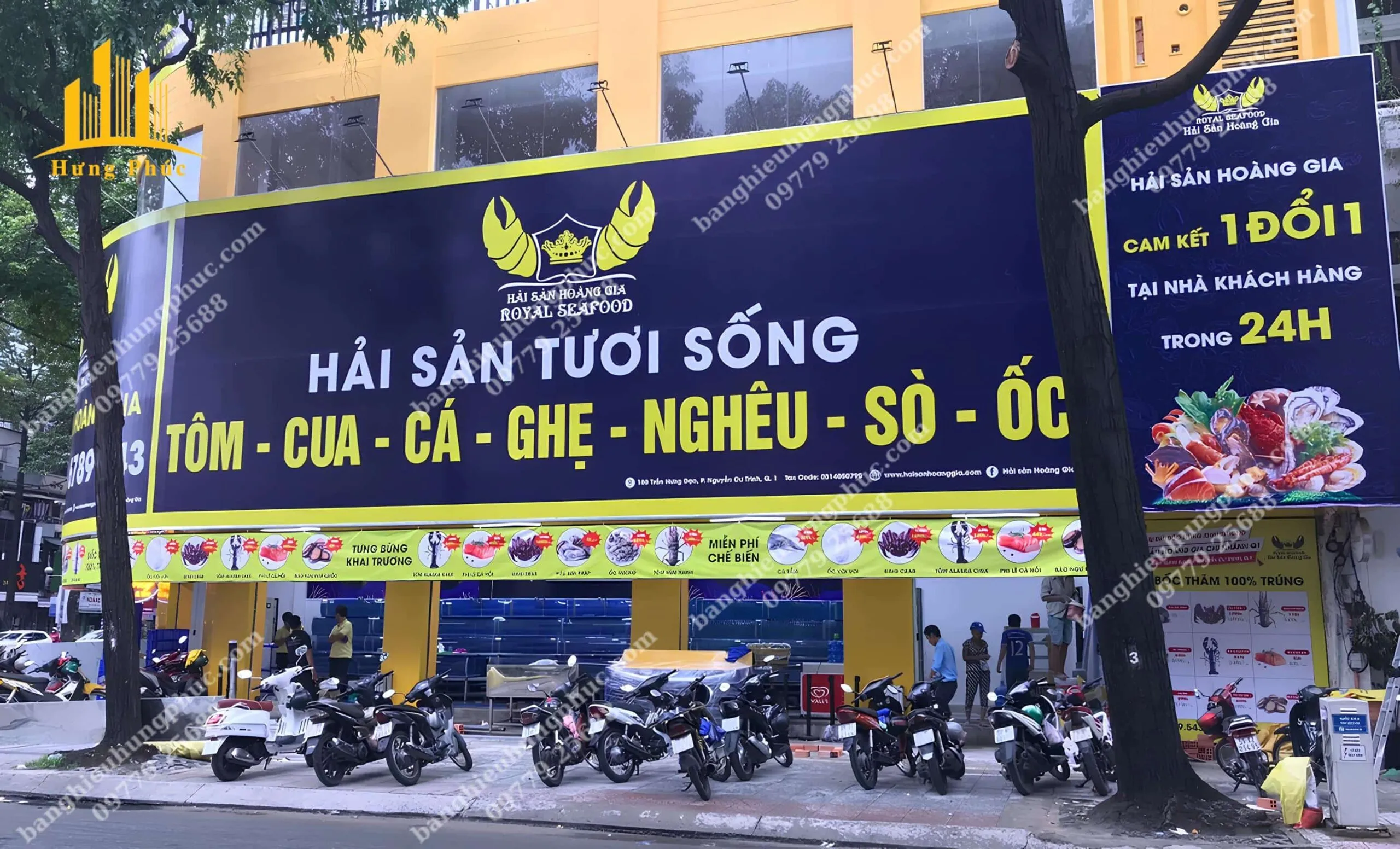 Bảng hiệu in bạt hải sản Hoàng Gia - Quận 1