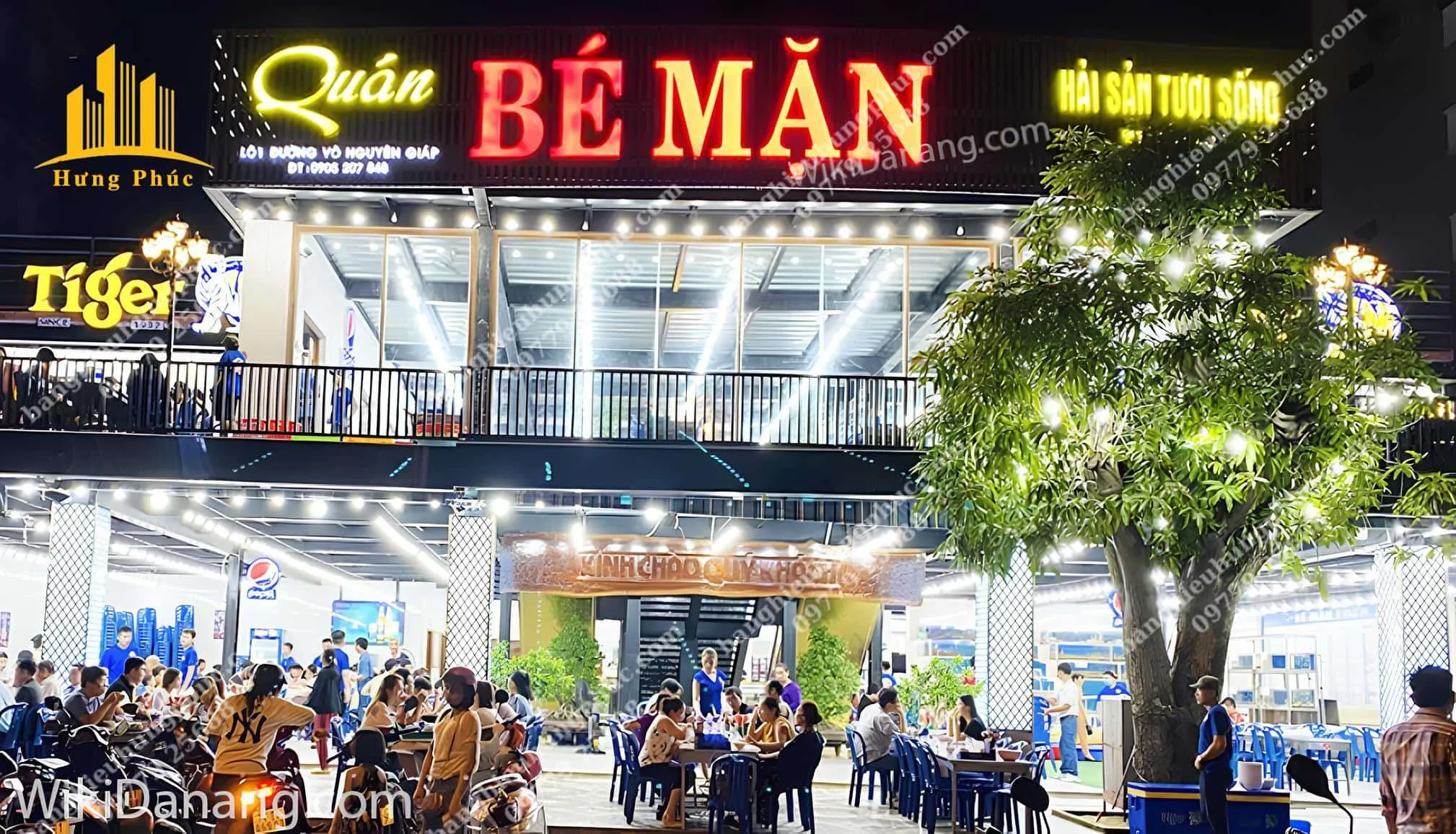 Bảng hiệu quán hải sản