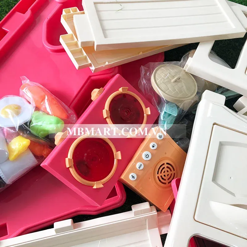 Màu sắc tươi sáng của bộ đồ chơi nấu ăn bằng nhựa an toàn