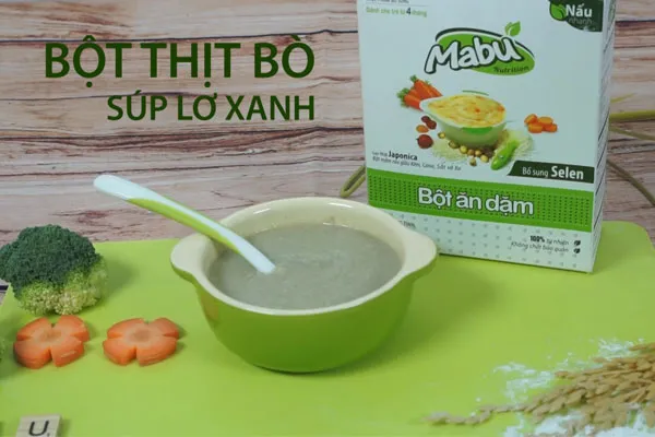 Bột thịt bò súp lơ xanh là món ăn giàu sắt và chất xơ