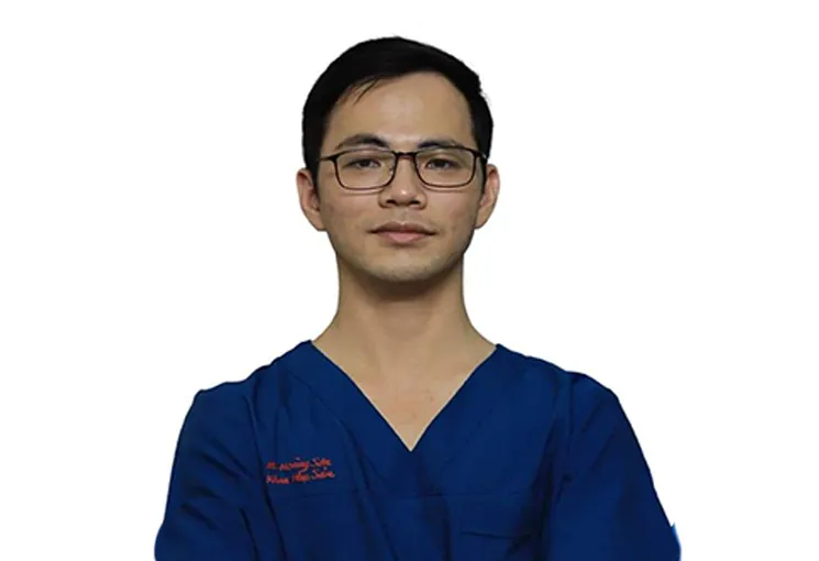 Bác sĩ Hoàng Văn Sơn