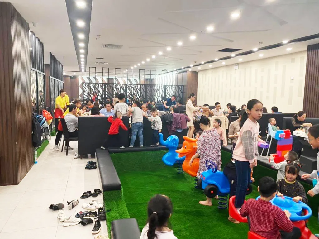 Buffet Poseidon cho bé