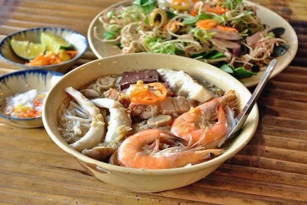 Tô bún nước lèo Sóc Trăng hấp dẫn