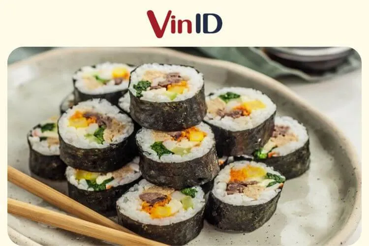 Các biến tấu nguyên liệu làm cơm cuộn đa dạng