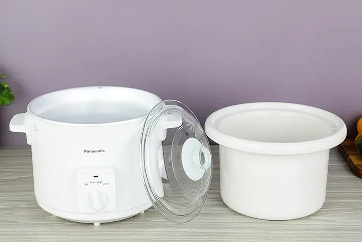 Lòng nồi gốm sứ an toàn cho sức khỏe của nồi nấu chậm