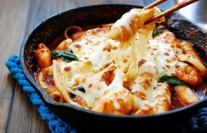 Cách Bảo Quản Tokbokki Đã Nấu: Giữ Trọn Vị Ngon Chuẩn Vị Hàn