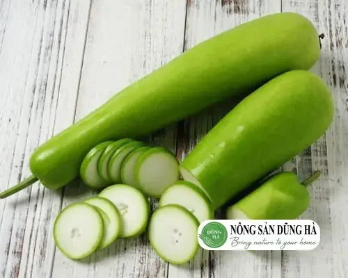 Mẹo chọn mua bầu tươi ngon giúp thực hiện cách cắt bầu nấu canh dễ dàng