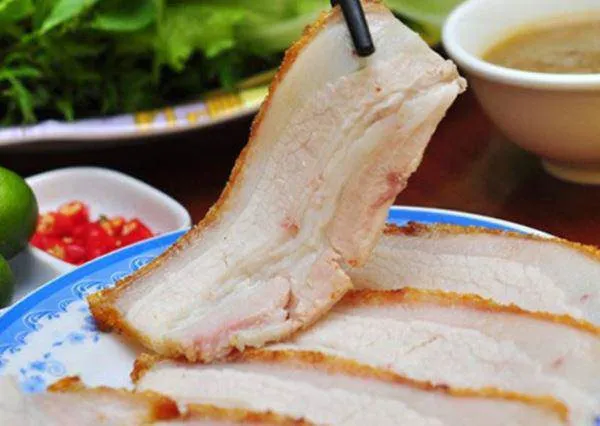 Thịt heo quay giòn bì thái mỏng