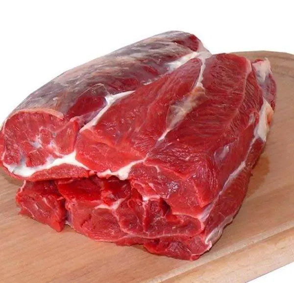 Thịt bắp bò làm bò nhúng dấm ăn vừa dai dai, mềm mềm không quá nạc