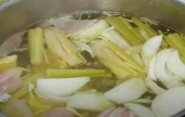 Nước dùng bò nhúng dấm