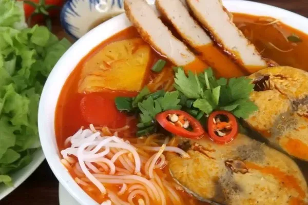 Thành phẩm món bún cá ngừ hấp dẫn