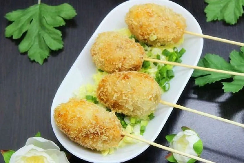 Bánh khoai sọ chiên xù món ăn vặt bổ dưỡng cho bé