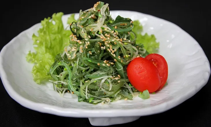 salad rong biển