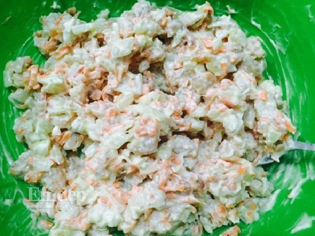 Nhân nem sau khi trộn