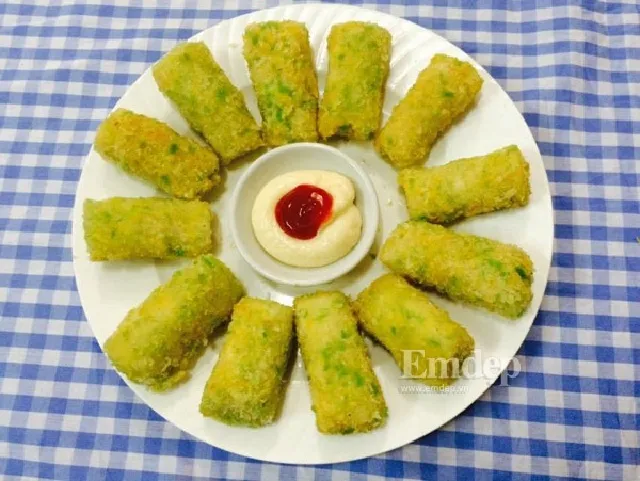 Nem hải sản hoàn thành