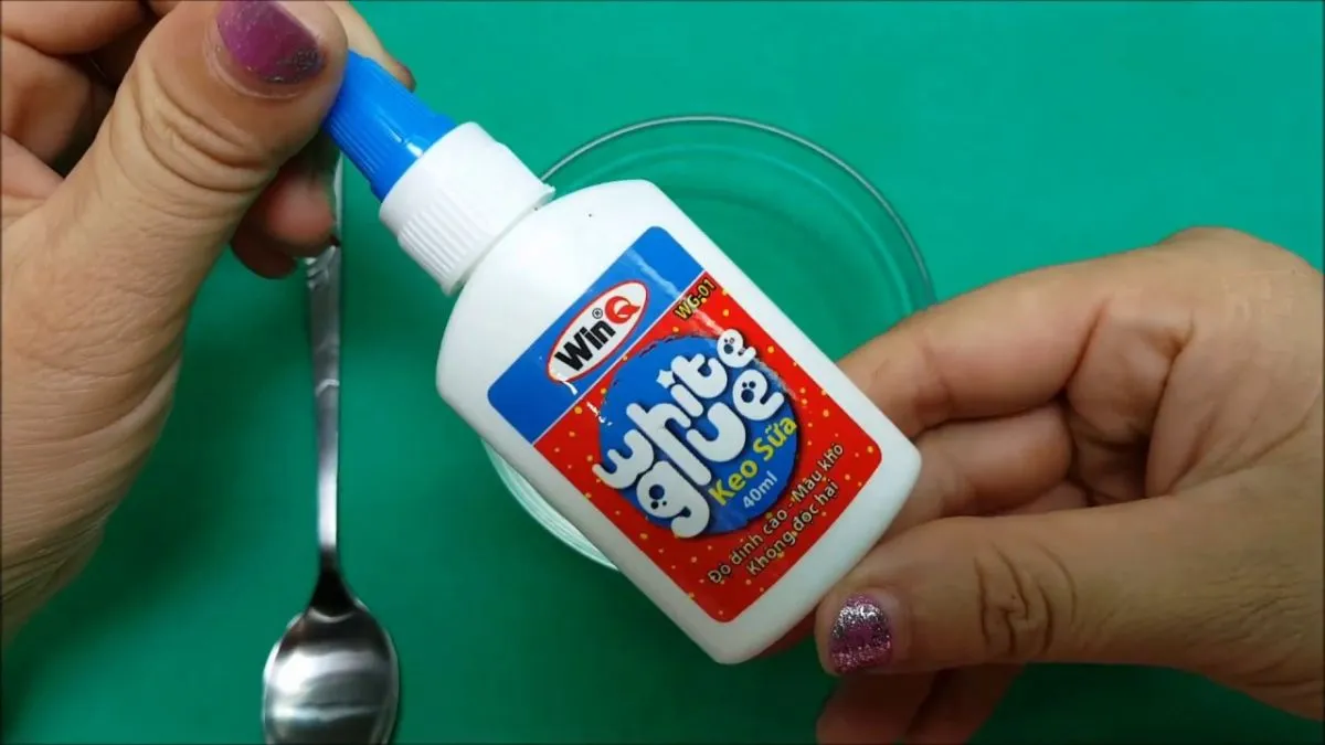 Slime từ keo sữa
