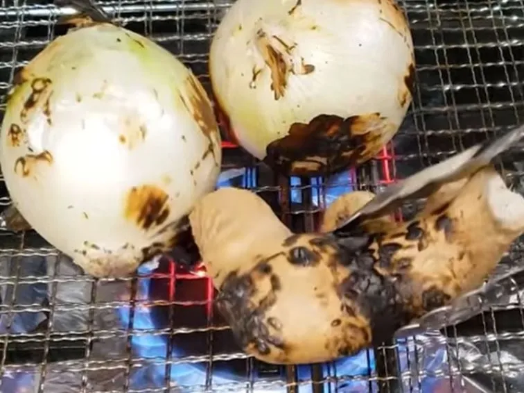 Các nguyên liệu tươi sạch đã được sơ chế chuẩn bị cho món ăn