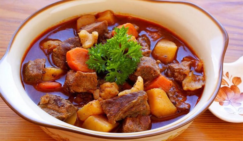 Cách Nấu Cà Ri Bò Đơn Giản Thơm Mềm Đậm Đà Chuẩn Vị