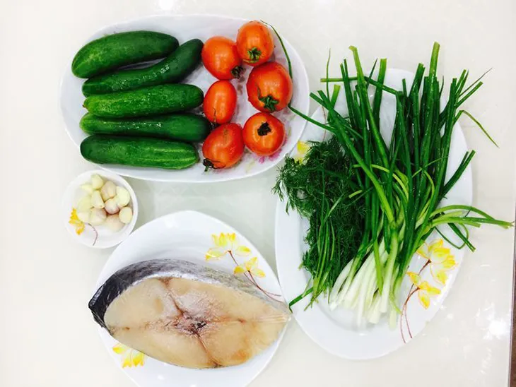 Nguyên liệu chuẩn bị cho cách nấu cá thu sốt cà chua