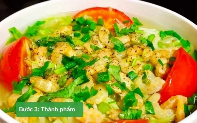 Canh bắp cải cà chua hoàn thiện, ăn kèm cơm rất hợp vị
