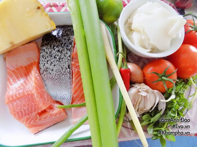 Cách Nấu Đầu Cá Hồi Nấu Canh Chua Thơm Ngon, Chuẩn Vị