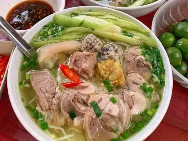 Món canh rau ngót thịt băm bổ dưỡng giúp mẹ sau sinh nhanh chóng phục hồi thể trạng