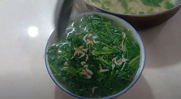 canh tép khô nấu cải bí xôi