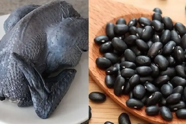 Gà ác hầm đậu đen