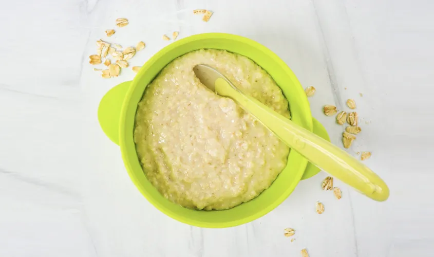 Cháo yến mạch phô mai cung cấp năng lượng dồi dào