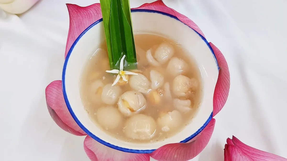 Nguyên liệu món ăn chè hạt sen long nhãn
