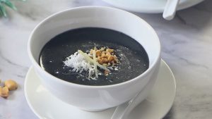 Chè Mè Đen Dễ Sinh: Bí Quyết Dinh Dưỡng Từ Dân Gian Đến Khoa Học Cho Mẹ Bầu Cuối Thai Kỳ