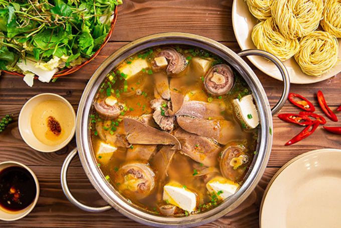 Cách Nấu Lẩu Đuôi Bò Chua Cay Thơm Ngon Chuẩn Vị Tại Nhà