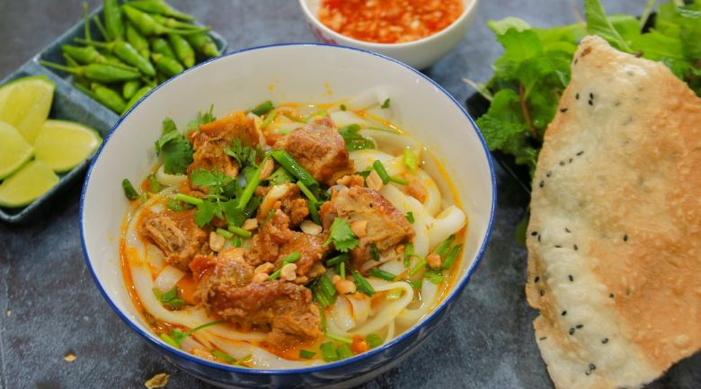 Cách Nấu Mì Quảng Sườn Thơm Ngon, Chuẩn Vị Miền Trung