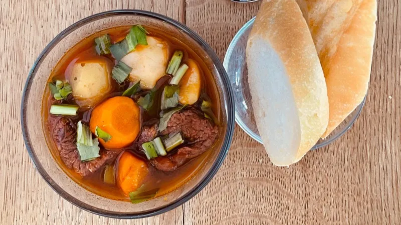 Thành phần gia vị quế hồi thảo quả