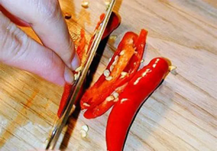 Xử lý ớt cho nước chấm