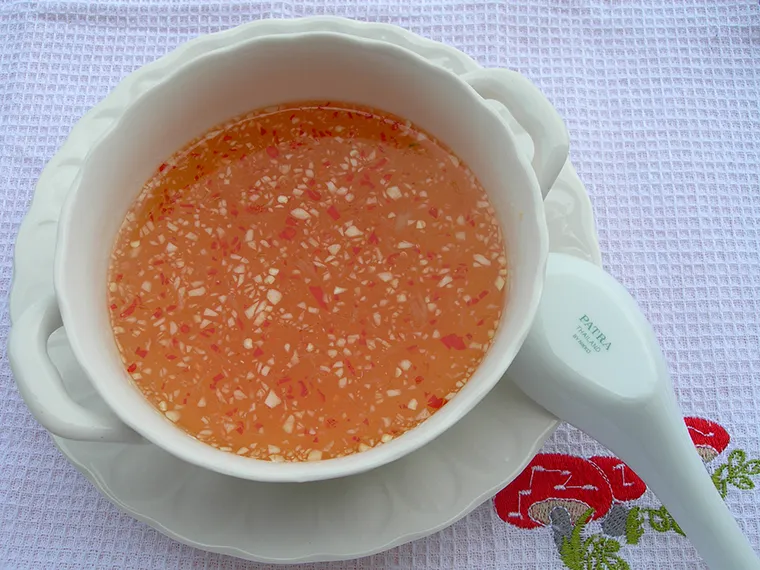 Hoàn thiện nước chấm phở cuốn