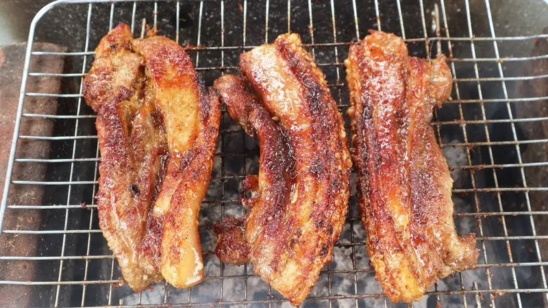 Cách tẩm gia vị thịt nướng từ các loại gia vị có sẵn, thịt mềm ngon chuẩn vị