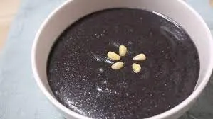 Cháo mè đen mịn màng, thơm ngon - bữa ăn dặm lý tưởng cho bé