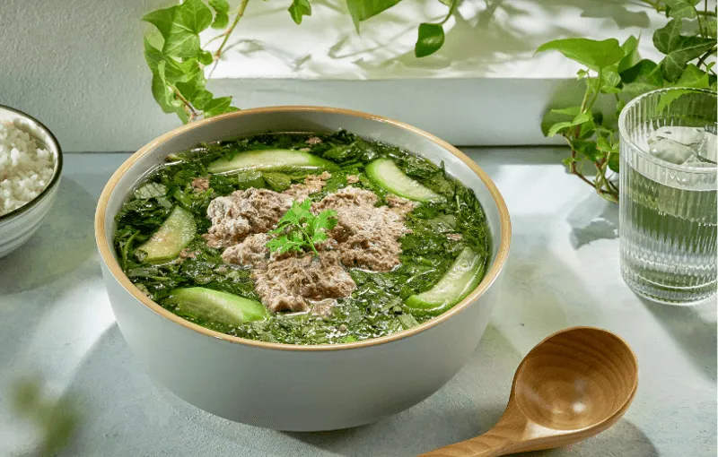 Canh cua đồng nấu rau đay vừa ngon miệng, bổ dưỡng, đưa cơm ngày hè vừa gợi bao thương nhớ đồng quê.