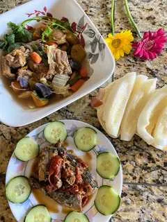 Canh cá nục nấu cà chua và súp đuôi heo đậm đà bổ dưỡng năm 2026