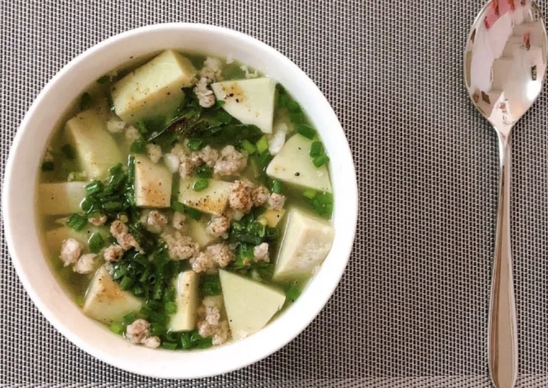 Canh khoai từ nấu thịt bằm