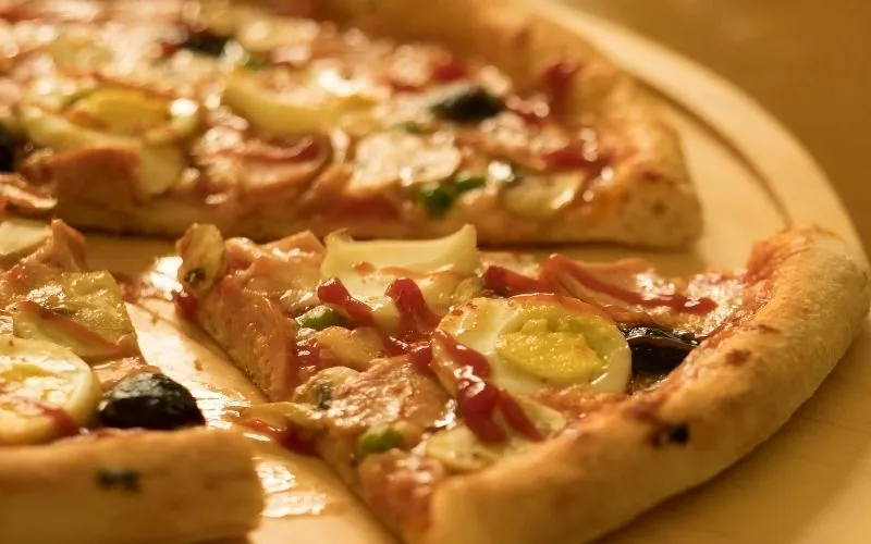 Pizza của nhà hàng Capricciosa