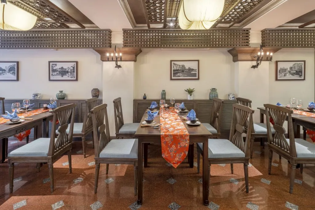 Toàn cảnh nhà hàng