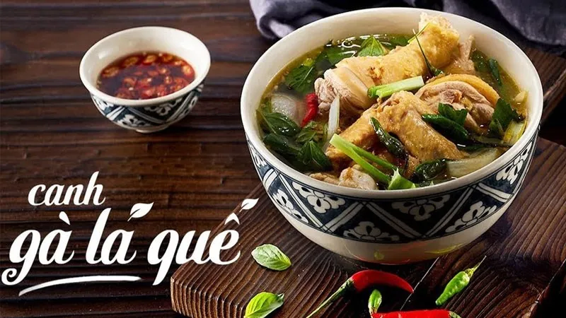 Cách nấu canh gà ngon với lá quế thơm lừng thảo mộc