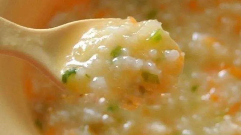 Cháo bồ câu cà rót bổ dưỡng cho bé