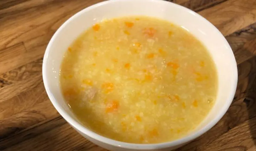 Cháo cá chép cà rốt tốt cho thị lực của bé