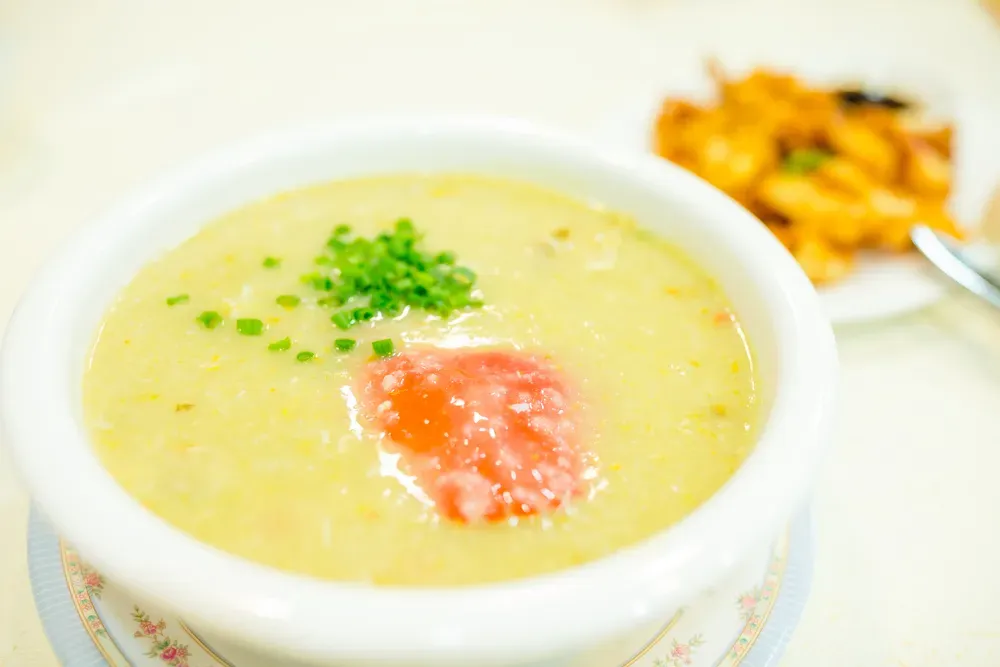 Cháo lươn cà rốt thơm ngon chuẩn vị cho bé ăn dặm