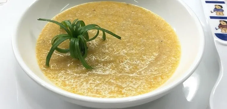 Cháo óc lợn cà rốt bổ dưỡng cho bé ăn dặm