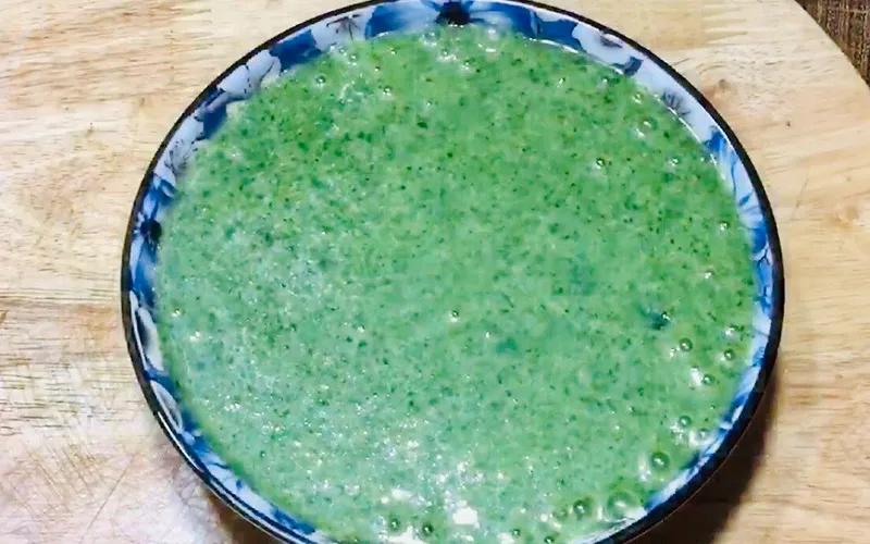 Cháo thịt bò cải bó xôi bổ sung canxi